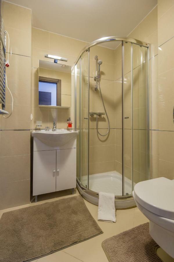 Family Apartment In Silver Mountain Resort Poiana Brasov Esterno foto