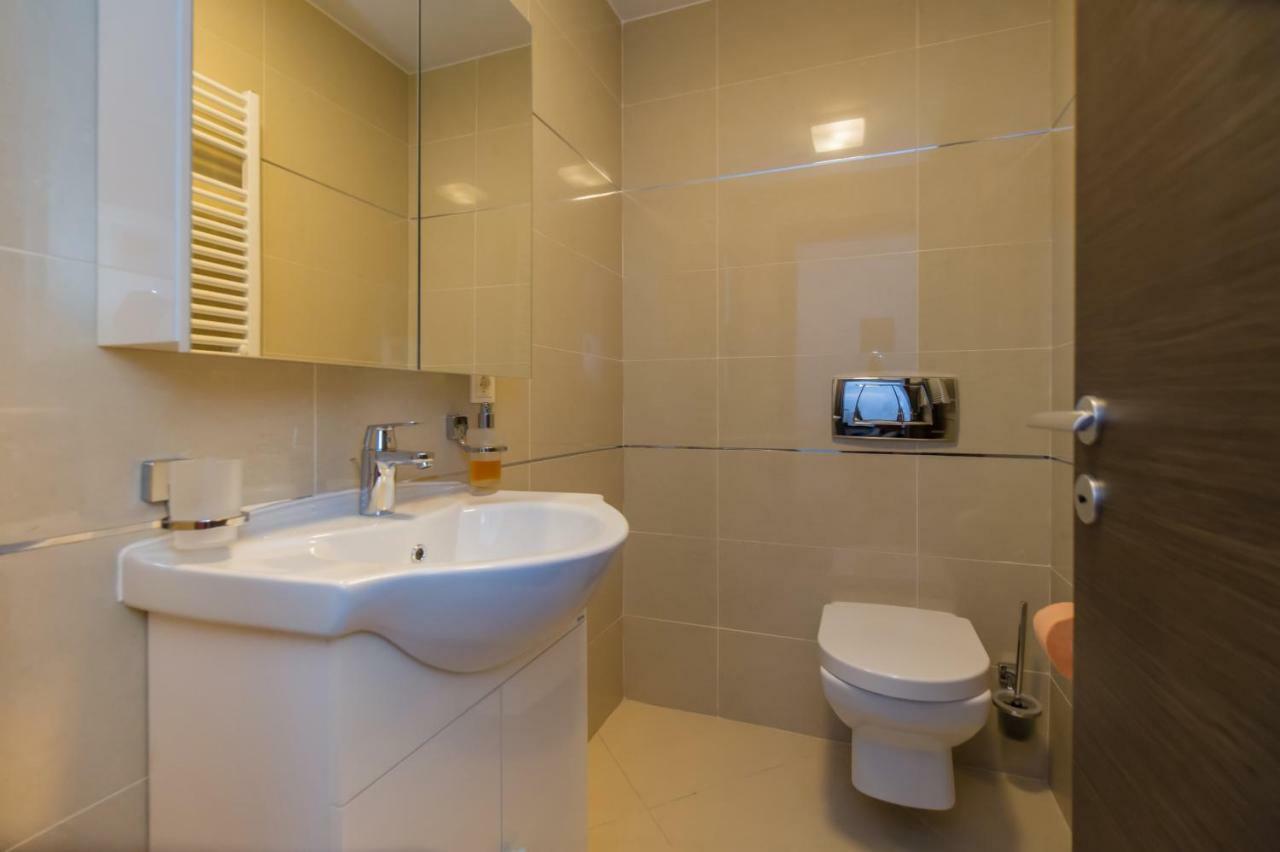 Family Apartment In Silver Mountain Resort Poiana Brasov Esterno foto