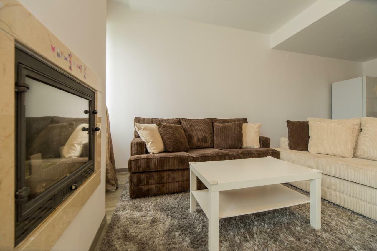 Family Apartment In Silver Mountain Resort Poiana Brasov Esterno foto
